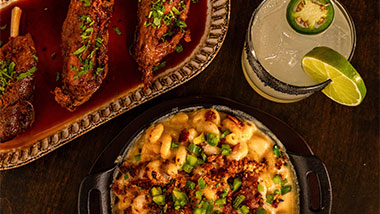 Asian Pig wings, mac and cheese and a margarita 